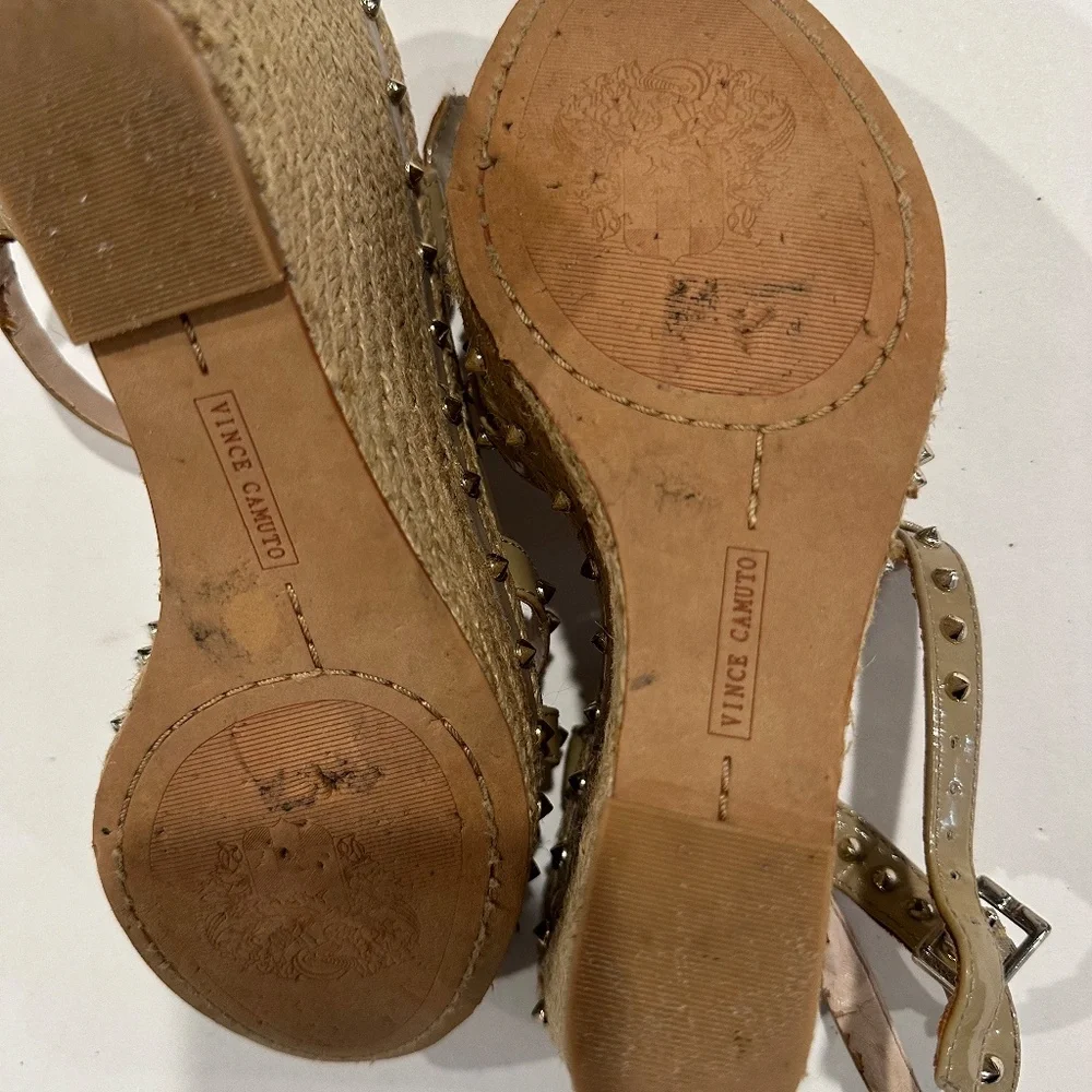 Vince Camuto Spiked, Tan, Patent Leather, Wedge Heels - Size‎ 7.5